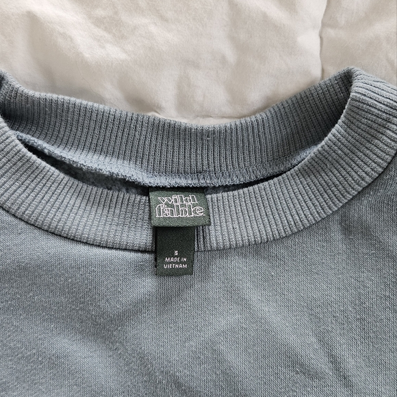 Cropped crew neck sweater - Picture 2 of 2